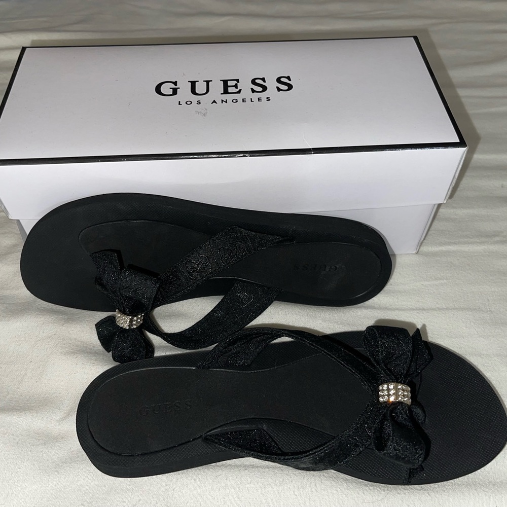 Guess Women's Tuta Low Embellished Bow Molded Flip Flops